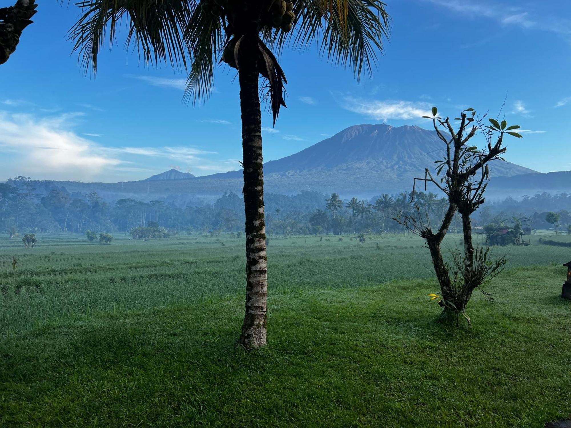 Great Mountain Views Villa Resort Selat Eksteriør bilde